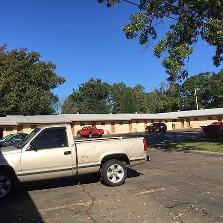 Hollywood Motel Crossett Exterior photo