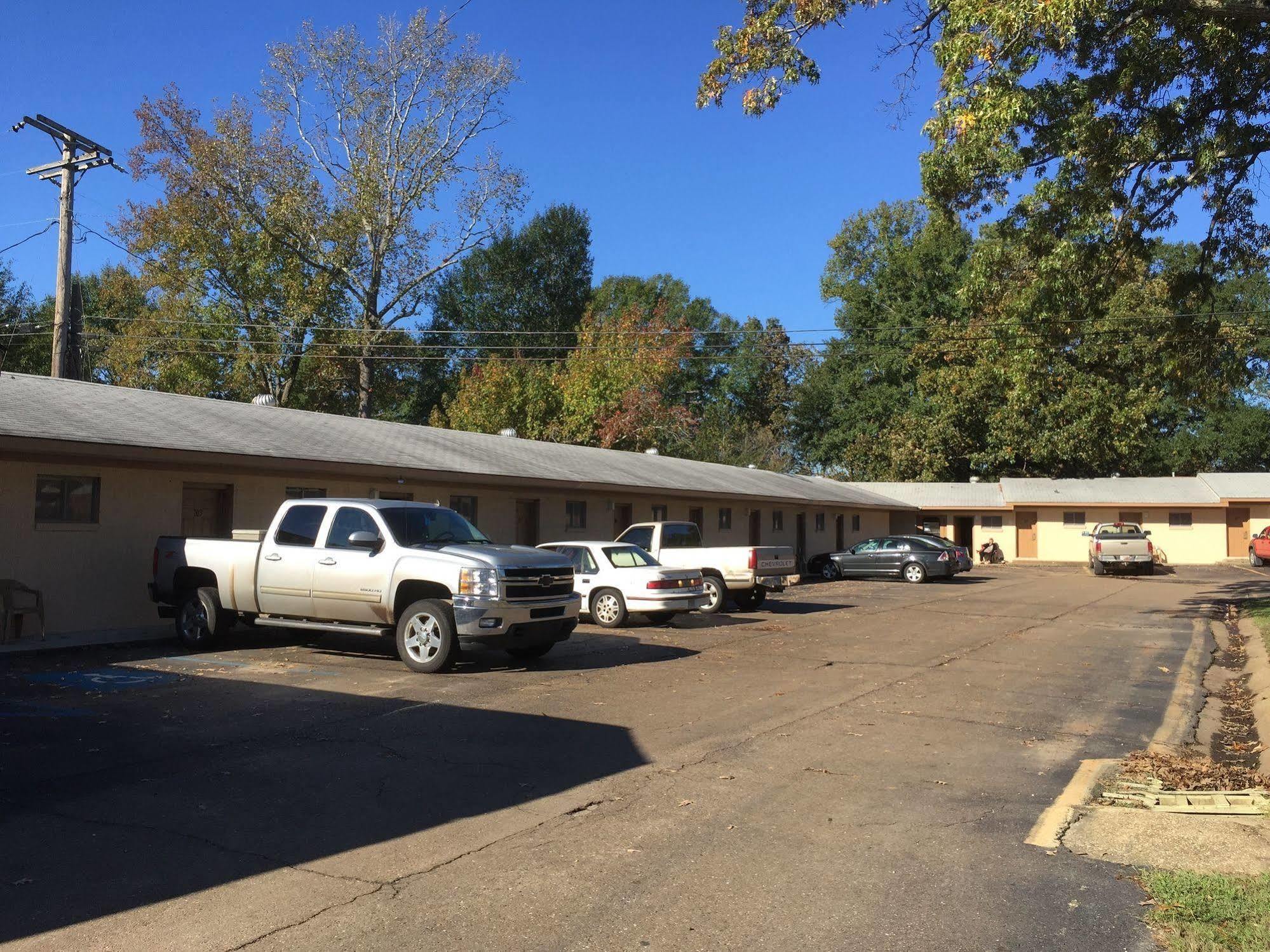 Hollywood Motel Crossett Exterior photo